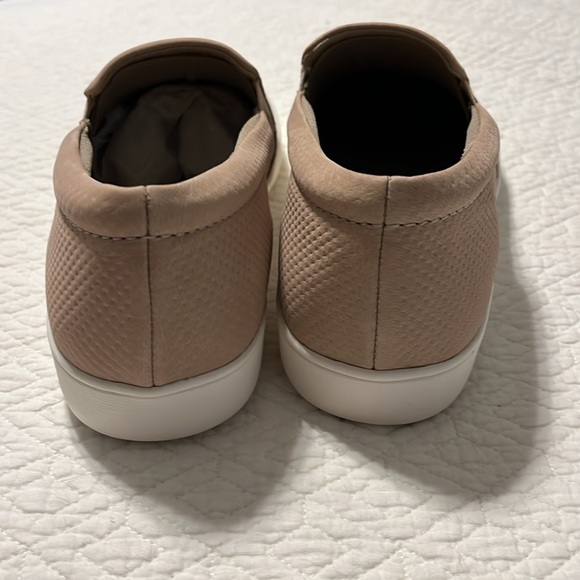 Naturalizer slip on shoe - Picture 4 of 6